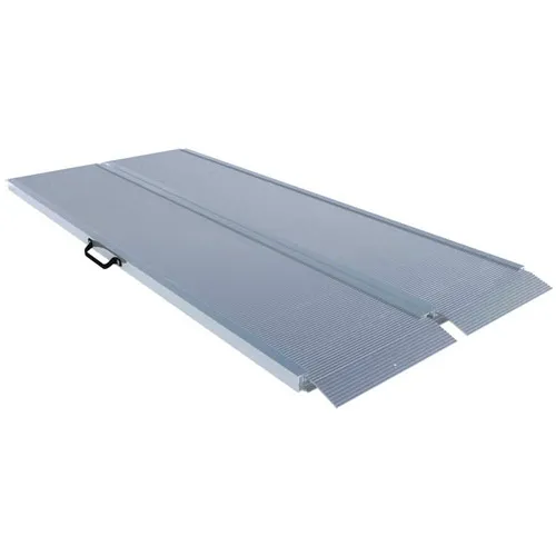 EZ-ACCESS® Traverse™ Curbless Folding Ramp Traverse SFEL08 31 x 96-3/16 1000 Lb. Capacity