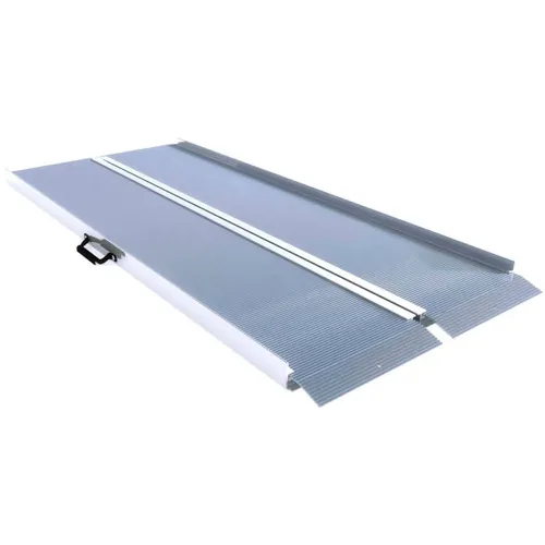EZ-ACCESS® Traverse™ Folding Ramp Traverse SF04 - 30-1/4 x 48 1400 Lb. Capacity